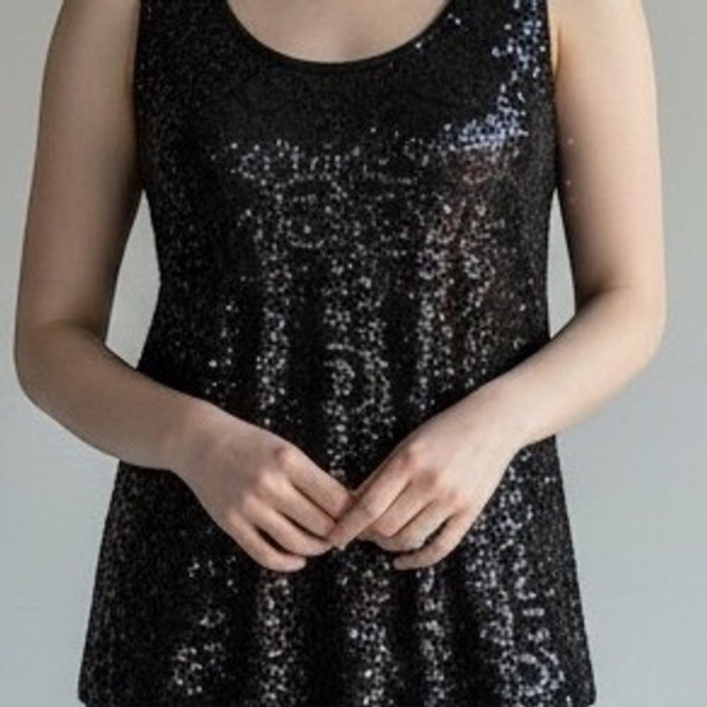 Fashion Bug Womens 1X Black Sequin Swirl Sleeveless Scoop Neck Tank Top Pristine